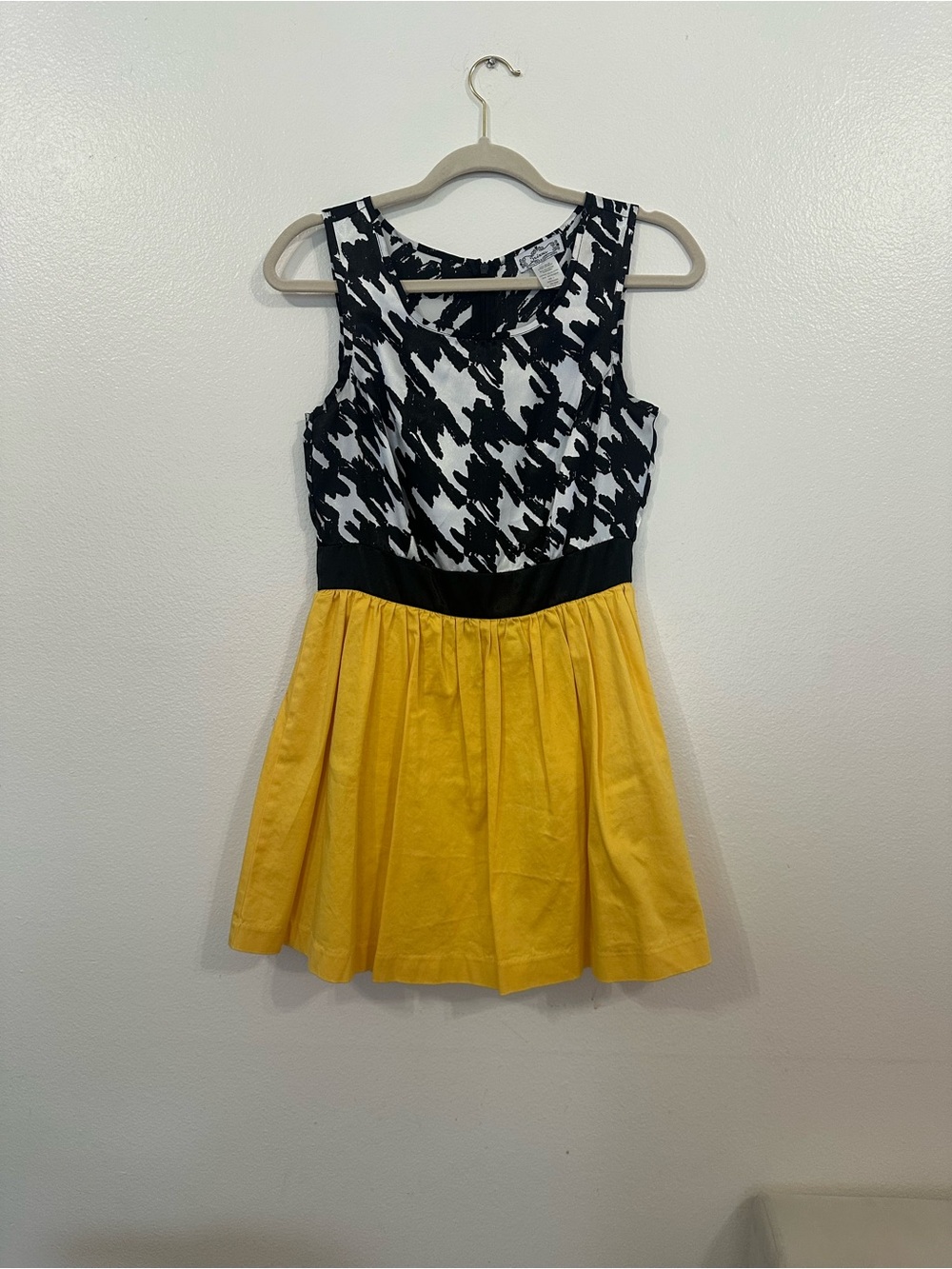 Trixxi Black & White Houndstooth Top with Yellow Skirt Dress